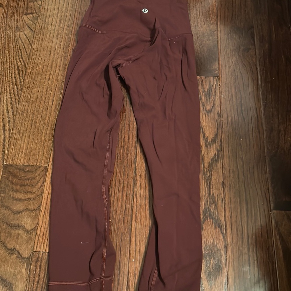 Lululemon size 0 never worn leggings